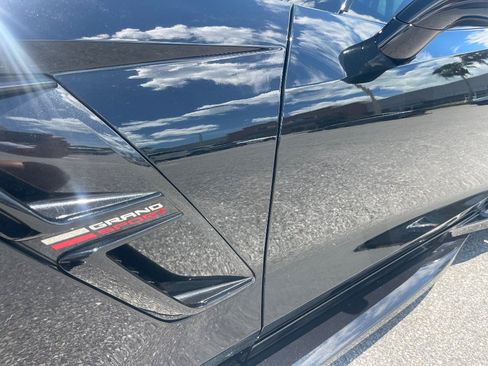 Used 2019 Chevrolet Corvette Grand Sport RWD image 36