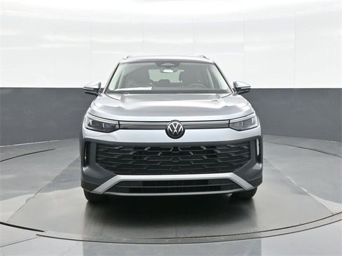 New 2026 Volkswagen Tiguan S image 2