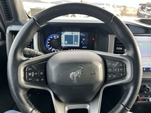 Used 2023 Ford Bronco Outer Banks image 24