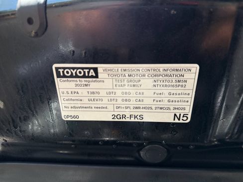 Used 2022 Toyota Tacoma Limited AWD/4WD image 39