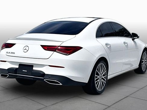 Used 2022 Mercedes-Benz CLA 250 image 12