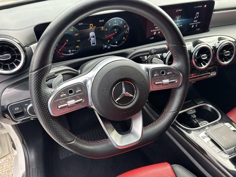 Used 2020 Mercedes-Benz A 220 image 24
