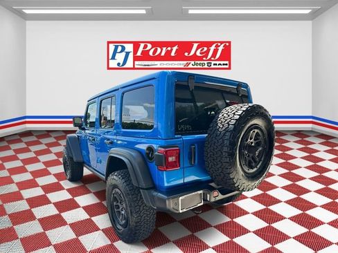Used 2023 Jeep Wrangler Unlimited Sport AWD/4WD image 4