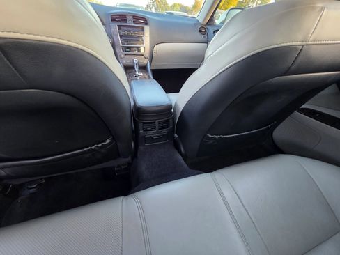 Used 2010 Lexus IS 250 AWD image 16