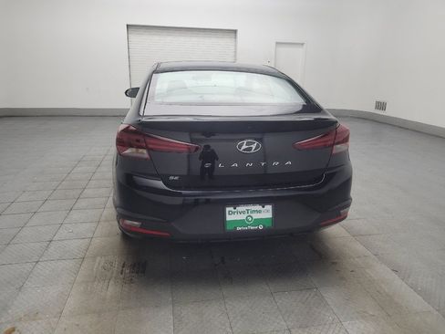 Used 2020 Hyundai Elantra SE w/ Cargo Package (C1) FWD image 6