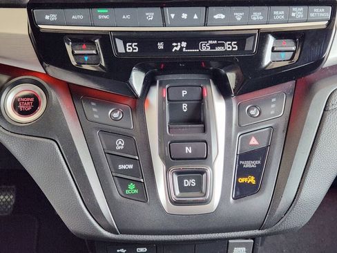 Used 2025 Honda Odyssey Sport-L image 18