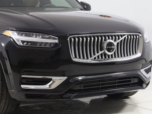 Used 2023 Volvo XC90 T8 Ultimate w/ Protection Package Premier image 41