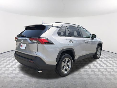 Certified 2024 Toyota RAV4 LE AWD/4WD image 17