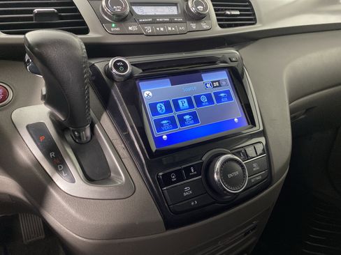 Used 2016 Honda Odyssey Touring image 4