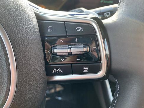 New 2026 Kia Carnival EX image 31