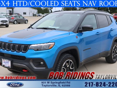 Used 2024 Jeep Compass Trailhawk w/ Trailhawk Elite Group image 1