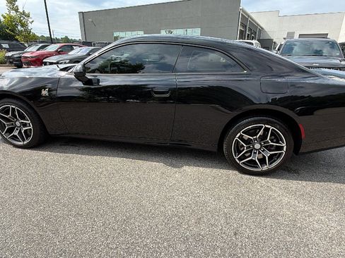 Used 2026 Dodge Charger Scat Pack AWD/4WD image 11