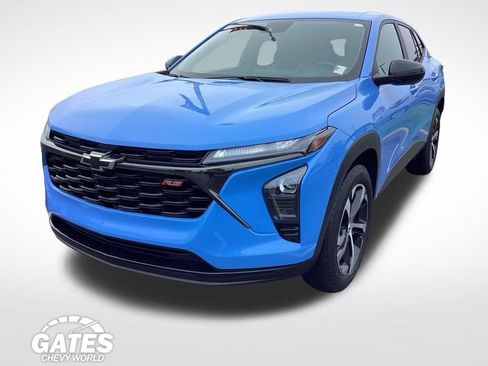 Used 2024 Chevrolet Trax RS FWD image 5