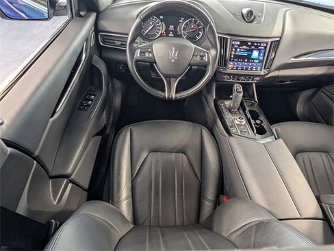 Used 2022 Maserati Levante Modena image 10