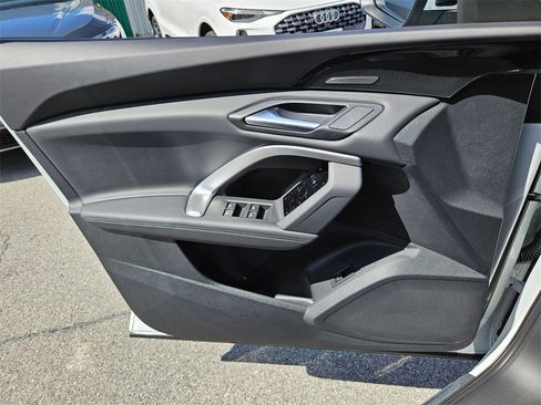 New 2025 Audi Q5 Premium Plus image 7