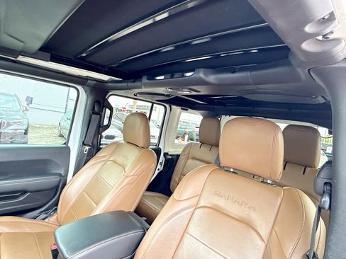 Used 2020 Jeep Wrangler Unlimited Sahara w/ LED Lighting Group image 26