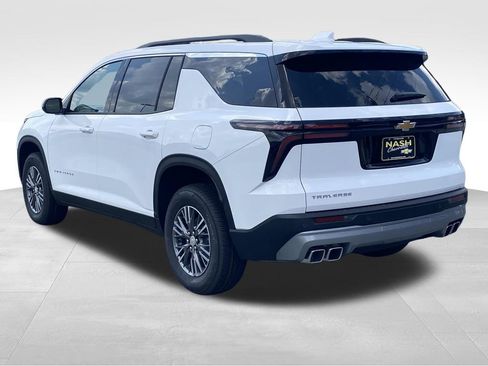 New 2026 Chevrolet Traverse LT w/ LPO, Floor Liner Package image 5