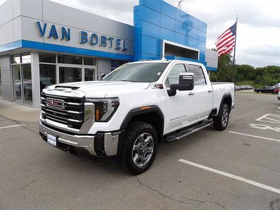 Certified 2025 GMC Sierra 3500 SLT w/ SLT Premium Package