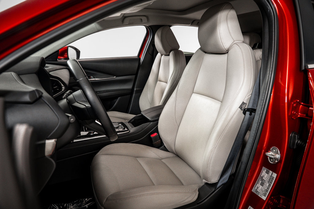 Used 2022 MAZDA CX-30 AWD 2.5 S w/ Preferred Package image 25