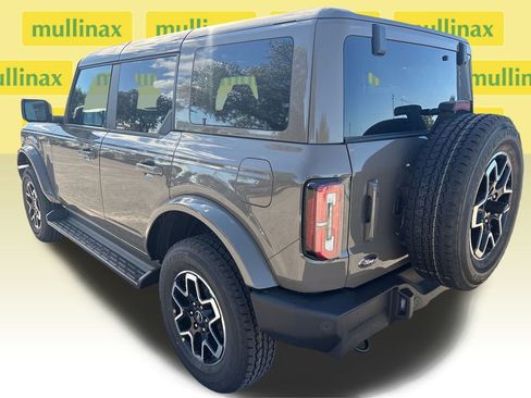 New 2025 Ford Bronco Outer Banks image 5