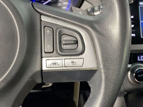 Used 2017 Subaru Outback 2.5i Premium image 27