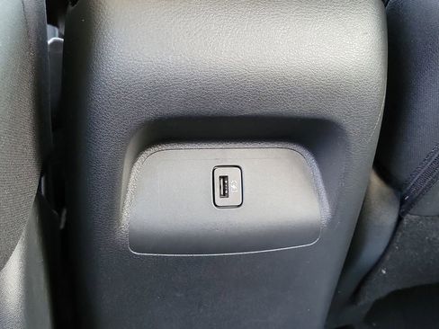 Certified 2025 Nissan Sentra SV image 19