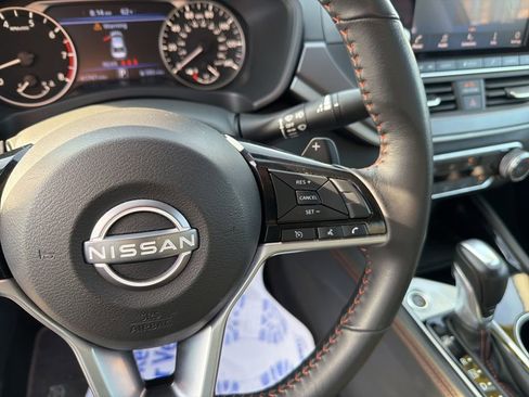 Used 2025 Nissan Altima 2.5 SR FWD image 20