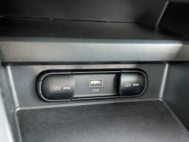 Certified 2024 Kia Soul LX w/ Option Group 015 FWD image 15