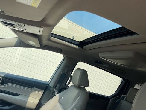 Used 2020 Honda Odyssey Touring image 22