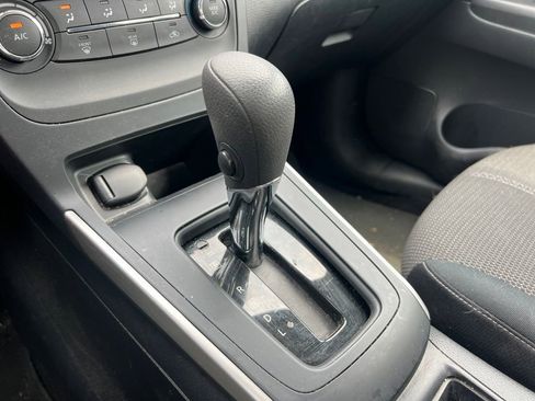 Used 2017 Nissan Sentra S FWD image 5