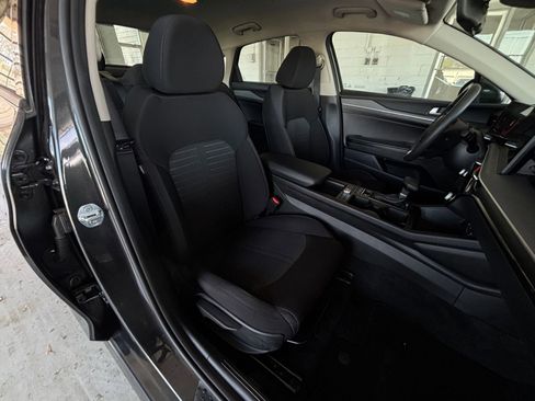 Used 2025 Kia K5 LXS image 36