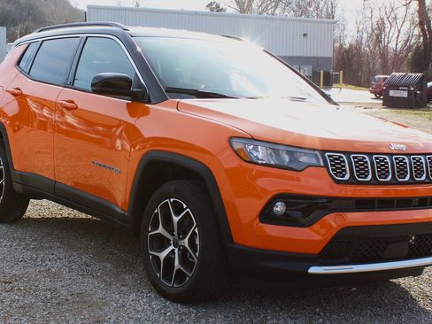 New 2026 Jeep Compass Limited image 3