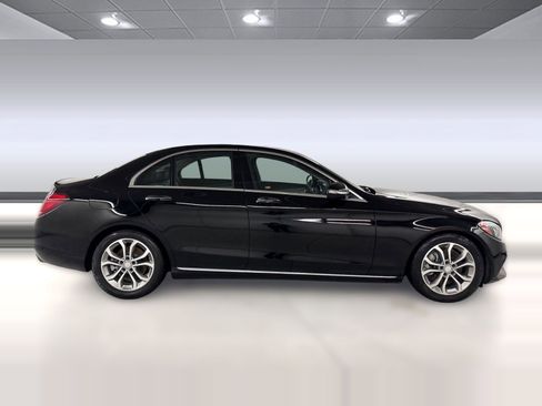 Used 2015 Mercedes-Benz C 300 Sedan image 8