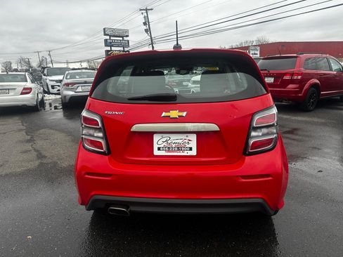 Used 2020 Chevrolet Sonic LT image 6