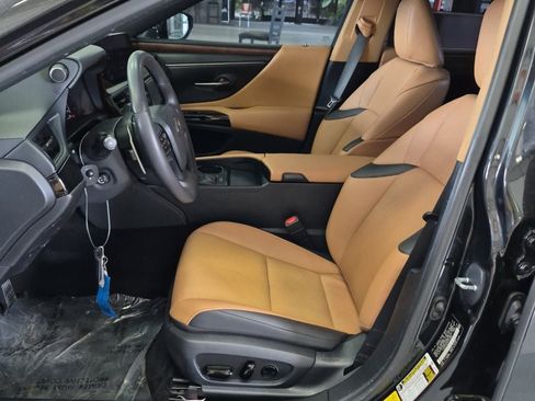 Used 2023 Lexus ES 350 w/ Premium Package FWD image 6