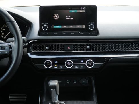 Used 2025 Honda Civic Sport image 22
