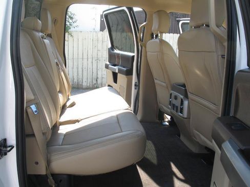 Used 2018 Ford F150 Lariat AWD/4WD image 28