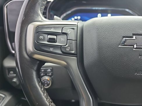 Used 2022 Chevrolet Silverado 1500 LT Trail Boss w/ LT Trail Boss Premium Package AWD/4WD image 22