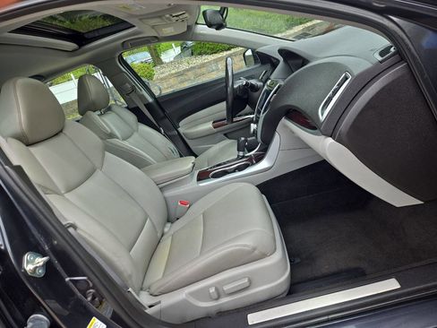 Used 2015 Acura TLX FWD image 26