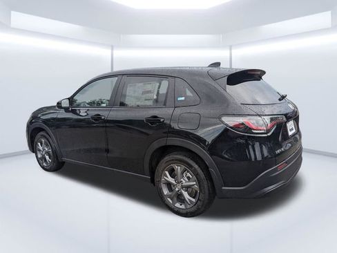 New 2026 Honda HR-V LX image 6