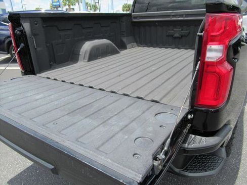 Certified 2019 Chevrolet Silverado 1500 Custom Trail Boss w/ Custom Convenience Package AWD/4WD image 9