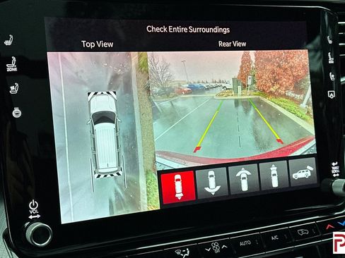 Used 2022 Jeep Grand Wagoneer Series I image 27