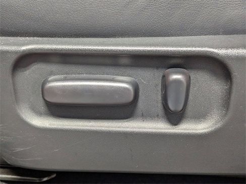 Used 2023 Toyota Tacoma Limited image 11