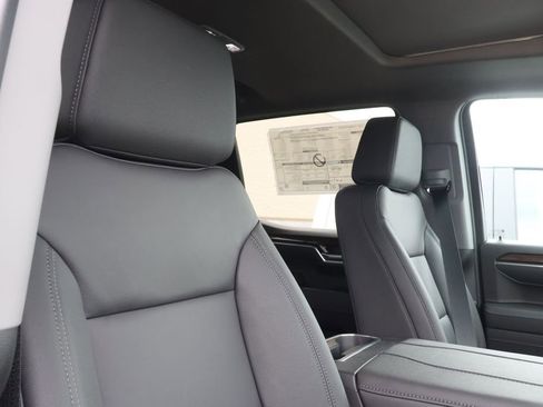 New 2026 Chevrolet Silverado 1500 LT Trail Boss w/ LT Trail Boss Premium Package AWD/4WD image 44
