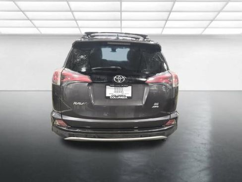 Used 2016 Toyota RAV4 SE w/ Advanced Technology Package image 6