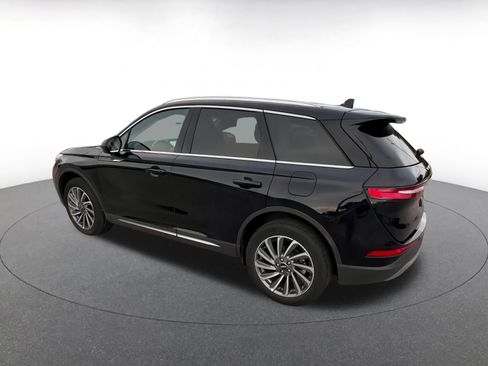 Used 2024 Lincoln Corsair Reserve image 10