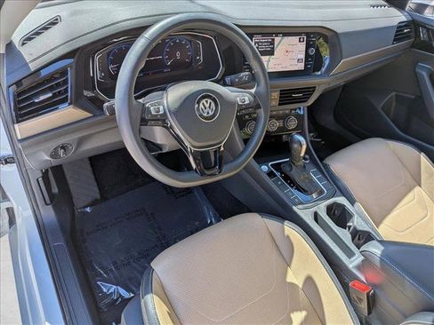 Used 2020 Volkswagen Jetta SEL Premium image 10