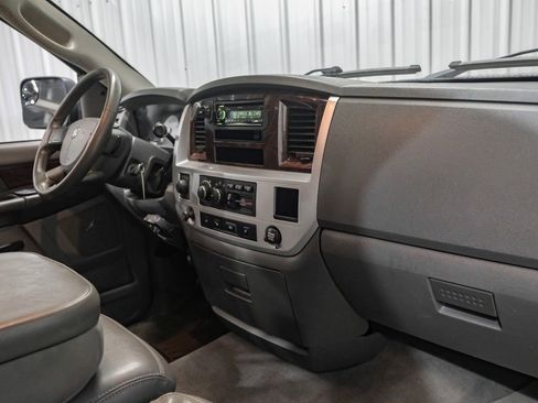 Used 2008 Dodge Ram 3500 Truck Laramie w/ Trailer Tow Group image 12