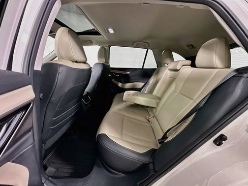 Used 2024 Subaru Outback Limited AWD/4WD image 17