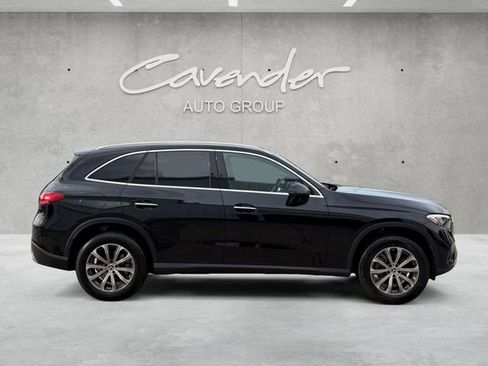 Used 2024 Mercedes-Benz GLC 300 image 17